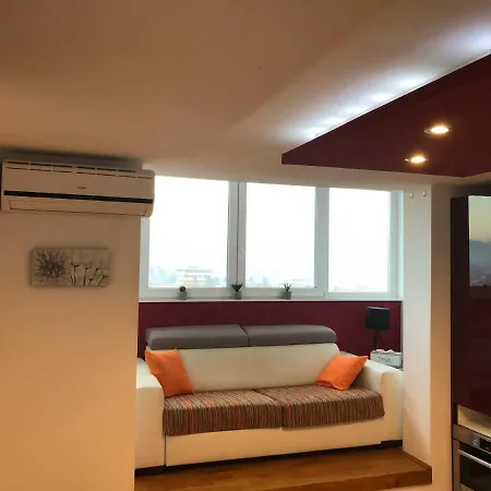 Antea Center צליה